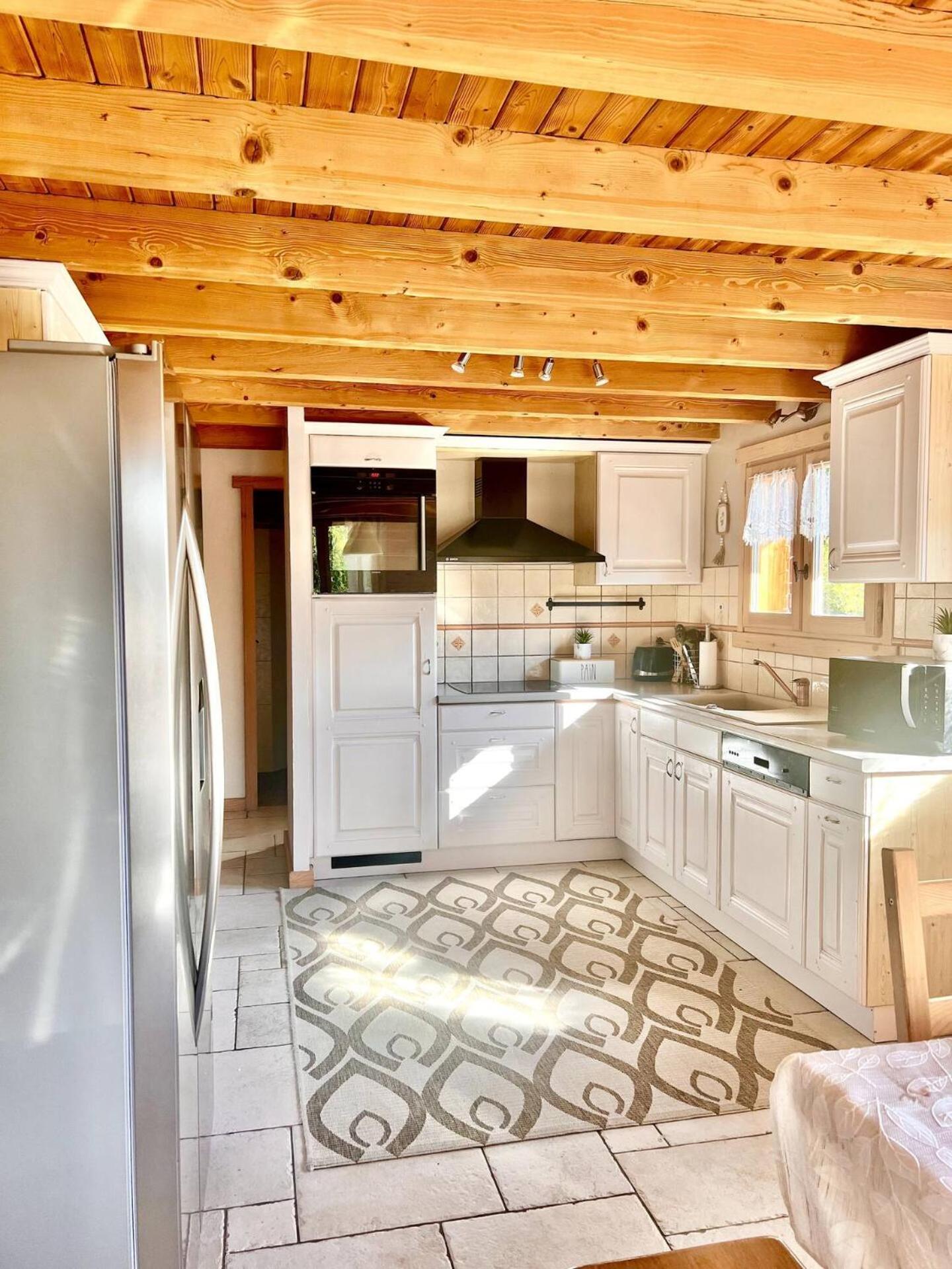 Charming Family Chalet For 8 People, With Private Hot Tub Les Clefs Exteriér fotografie